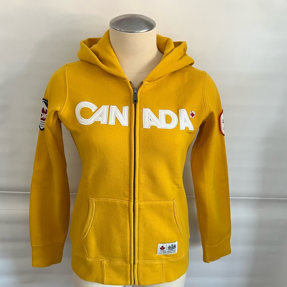 Hudson’s Bay Vancovuer Olympic hoodies for girls size 10-12